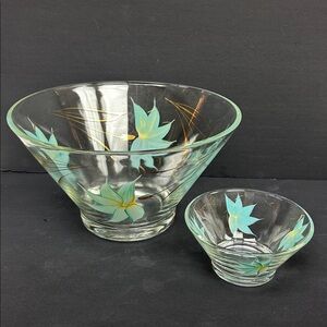 Vintage 1950’s ANCHOR HOCKING  chip and dip bowl set hand painted flowers